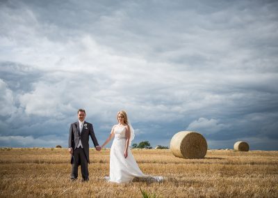 rain wedding day photography